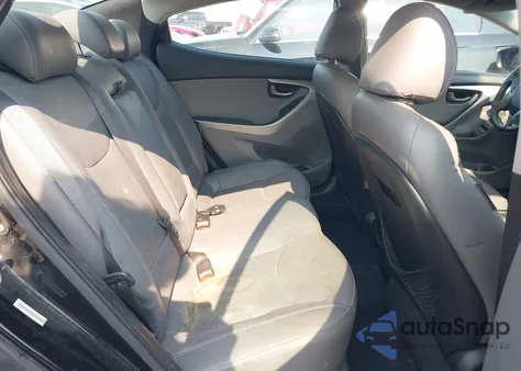 2013 Hyundai Elantra Gls/Limited z USA, uszkodzony, nr VIN KMHDH4AEXDU656597